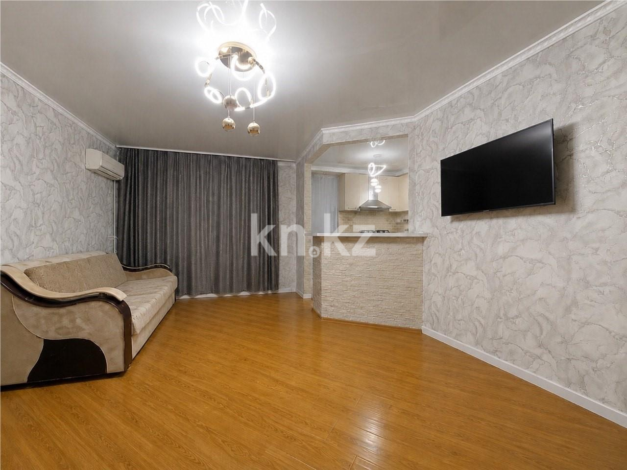 Продажа 2-комнатной квартиры, 48 м² - Продажа квартир в блочном доме в Темиртау - страница 2 фото 1 из 8