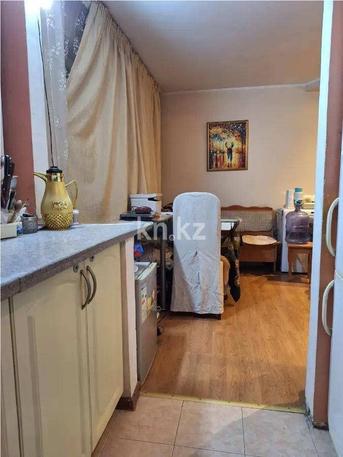 Продажа 3-комнатной квартиры, 58.8 м², мкр-н 10, дом  8В - Продажа  трехкомнатных квартир в Алматы с фото фото 1 из 4
