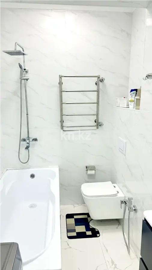 Продажа 2-комнатной квартиры, 60 м² в Алматы - фото 3