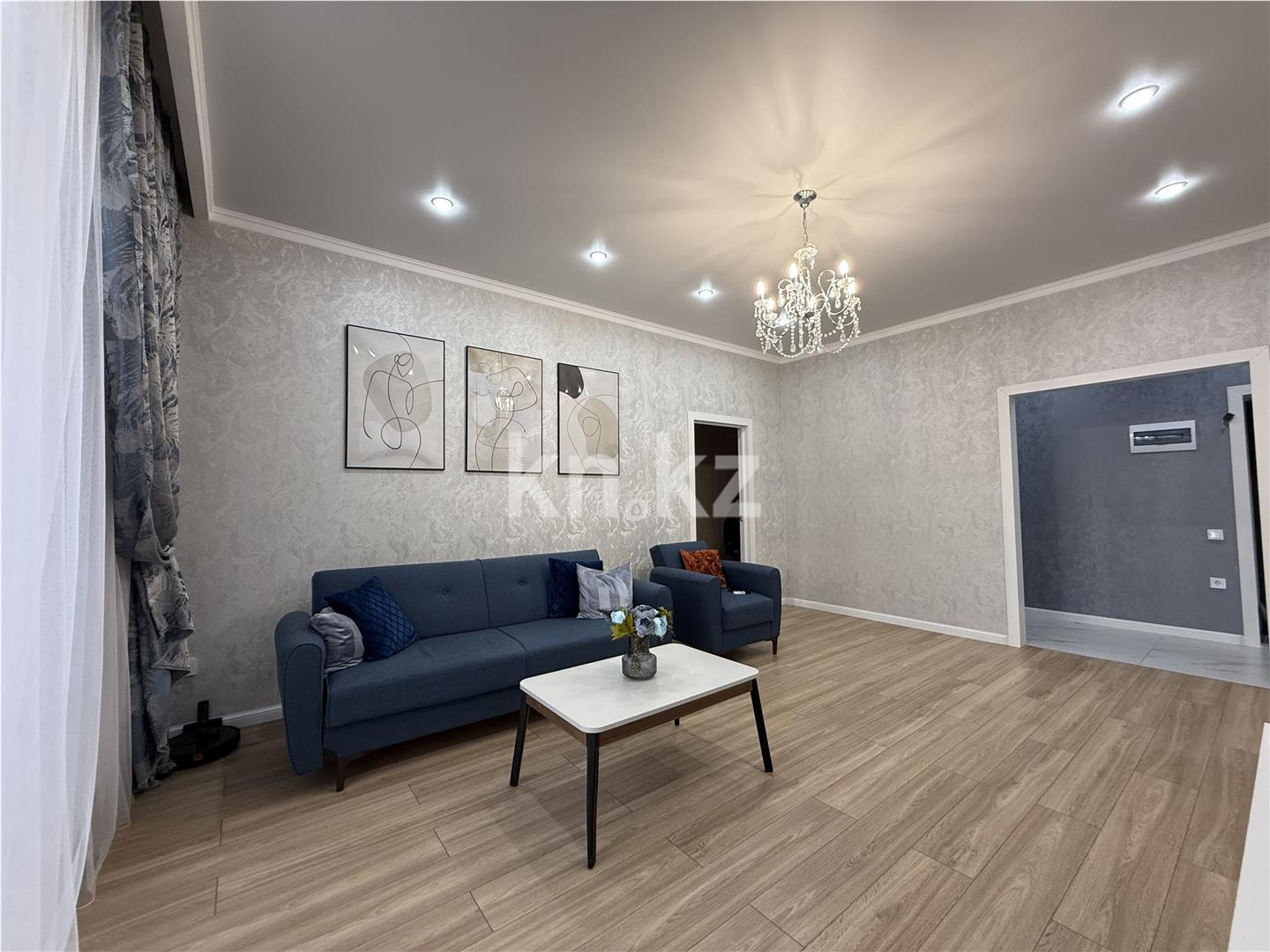 Продажа 2-комнатной квартиры, 65 м², ул. Ашимова, дом  21 блок А - Продажа квартир в Караганде фото 3 из 23