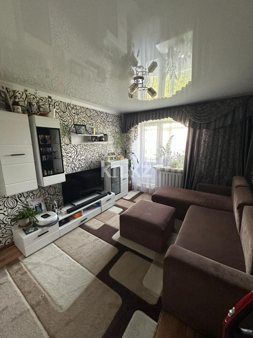 Продажа 3-комнатной квартиры, 56.6 м² - Продажа трехкомнатных квартир от собственников в Караганде - страница 2 фото 1 из 18
