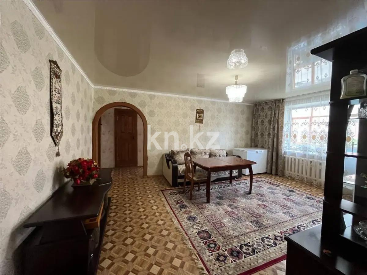 Продажа 5-комнатной квартиры, 115 м², мкр-н Степной-3, дом  3 - Продажа квартир в Караганде без посредников с фото фото 1 из 9
