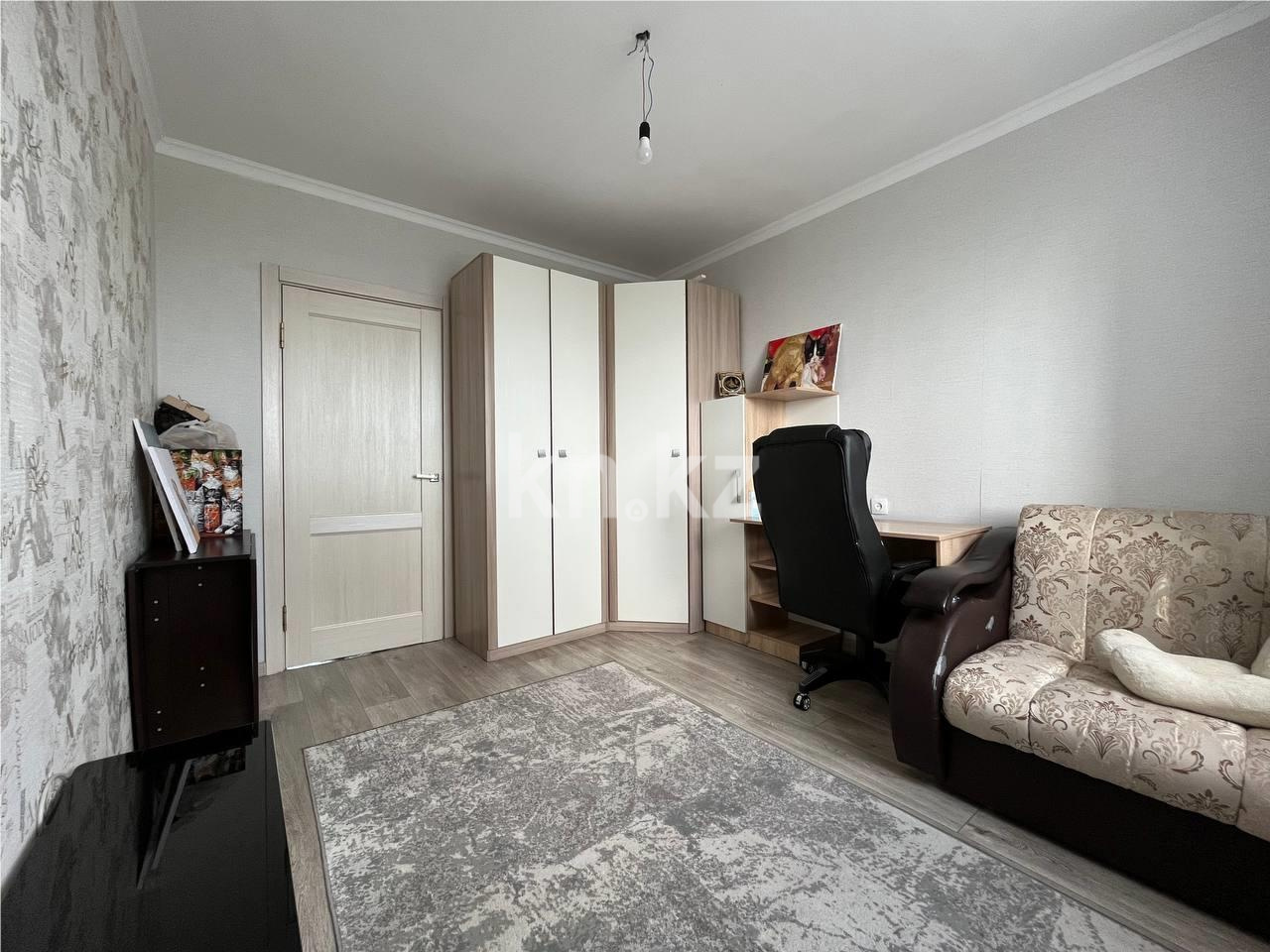 Продажа 3-комнатной квартиры, 70 м², ул. 9-й мкр. в Темиртау - фото 6