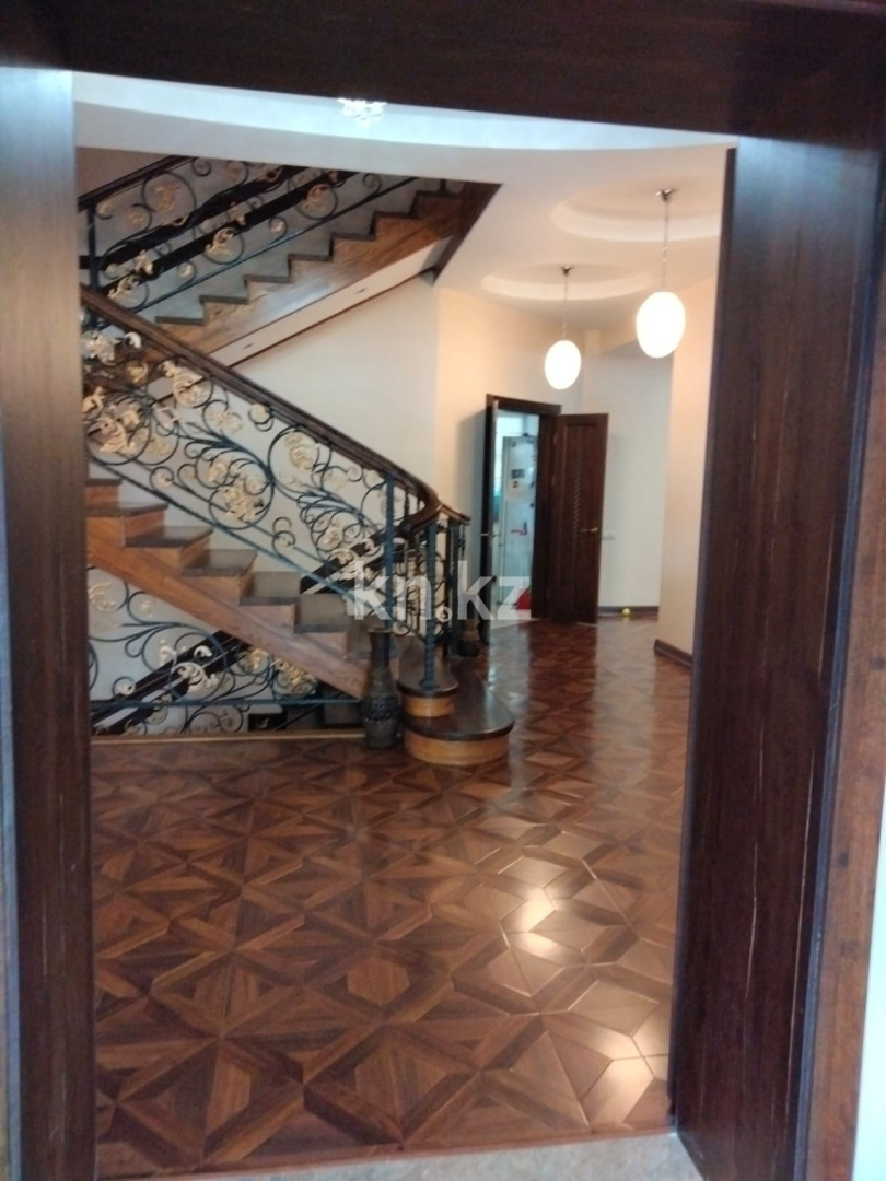 Продажа 7-комнатного дома, 500 м² - Продажа домов, коттеджей в Алматы в Бостандыкском р-не фото 2 из 33