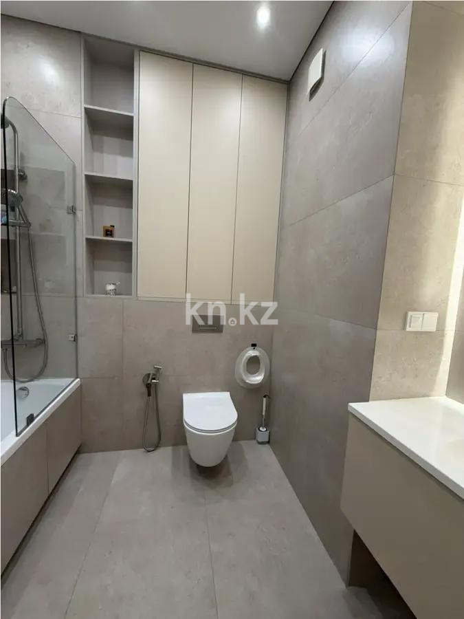 Продажа 3-комнатной квартиры, 95 м², ул. Бокейхана, дом  16/2 в Астане - фото 5