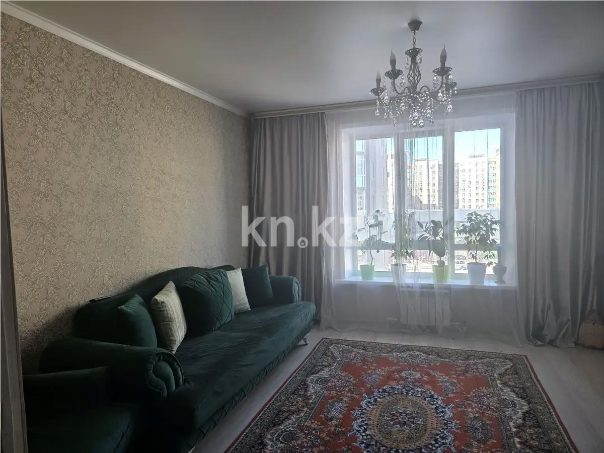 Продажа 3-комнатной квартиры, 86 м² - Продажа трехкомнатных квартир в панельном доме в Караганде фото 1 из 6