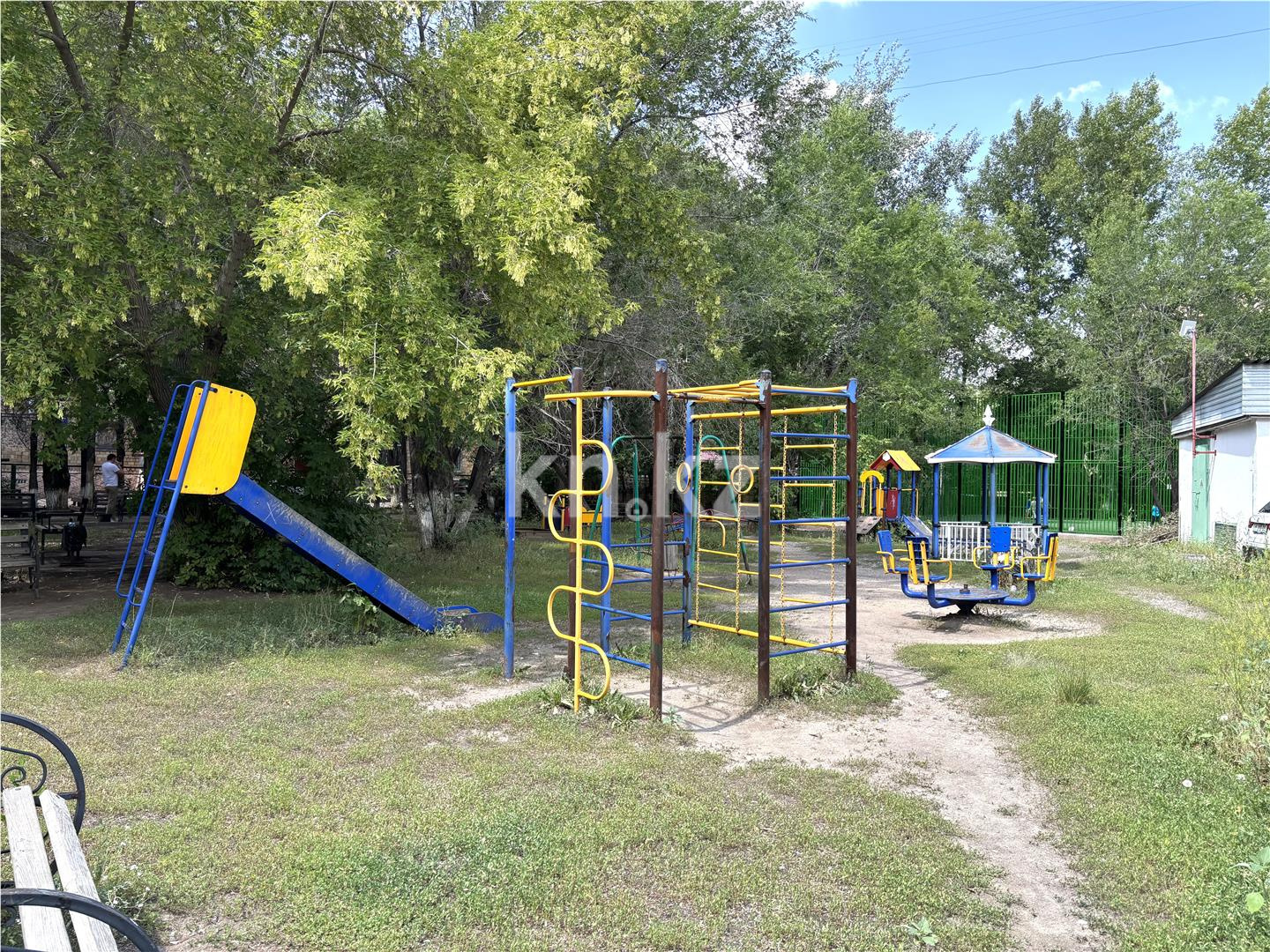 Продажа 1-комнатной квартиры, 33 м², ул. Аманжолова, дом  7 - Продажа квартир в Караганде фото 10 из 11