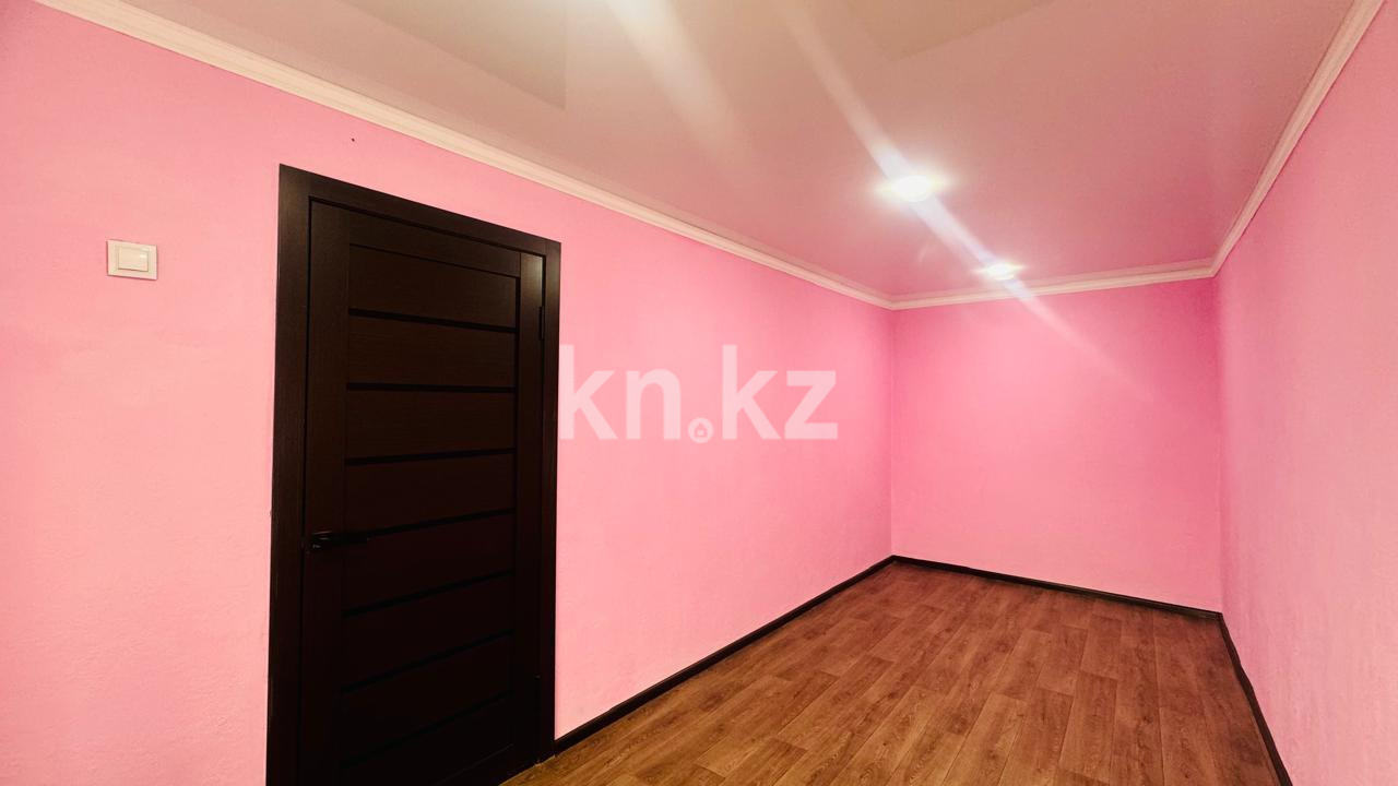 Продажа 2-комнатной квартиры, 43 м², мкр-н 12 - Продажа квартир в Караганде фото 3 из 8