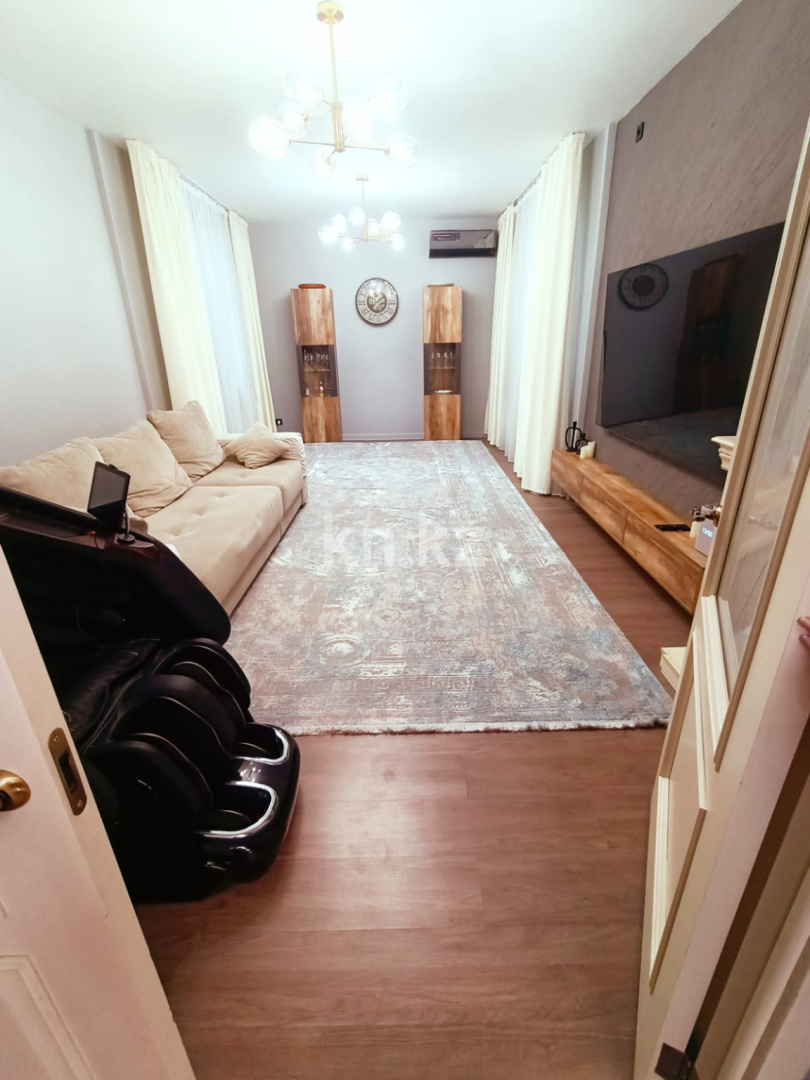 Продажа 4-комнатной квартиры, 129.4 м², ул. Кенесары хана - Продажа и аренда недвижимости в Алматы фото 8 из 40