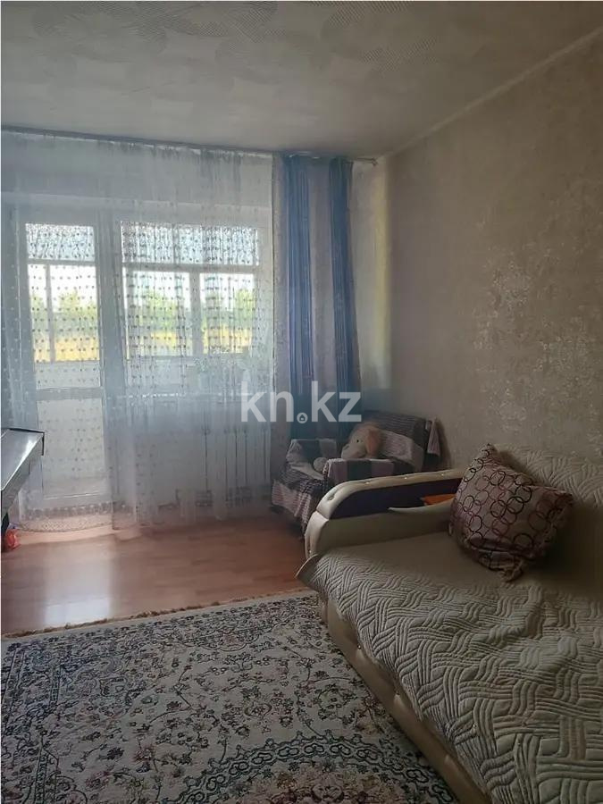 Продажа 3-комнатной квартиры, 63 м², мкр-н 14, дом  38 - Продажа квартир в Караганде без посредников с фото фото 1 из 3