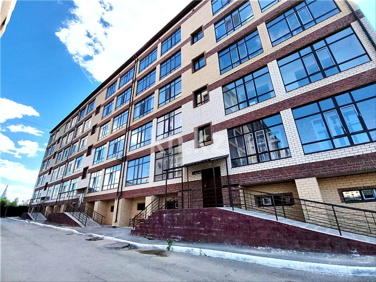 Продажа 4-комнатной квартиры, 110 м², ул. Муканова - Продажа  четырехкомнатных квартир в Караганде с фото фото 1 из 10