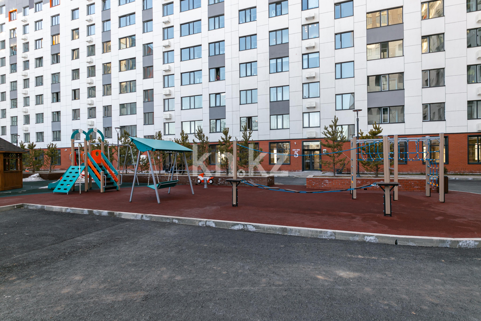 Продажа 1-комнатной квартиры, 40 м², ул. А-91, дом  17 стр в Астане - фото 10