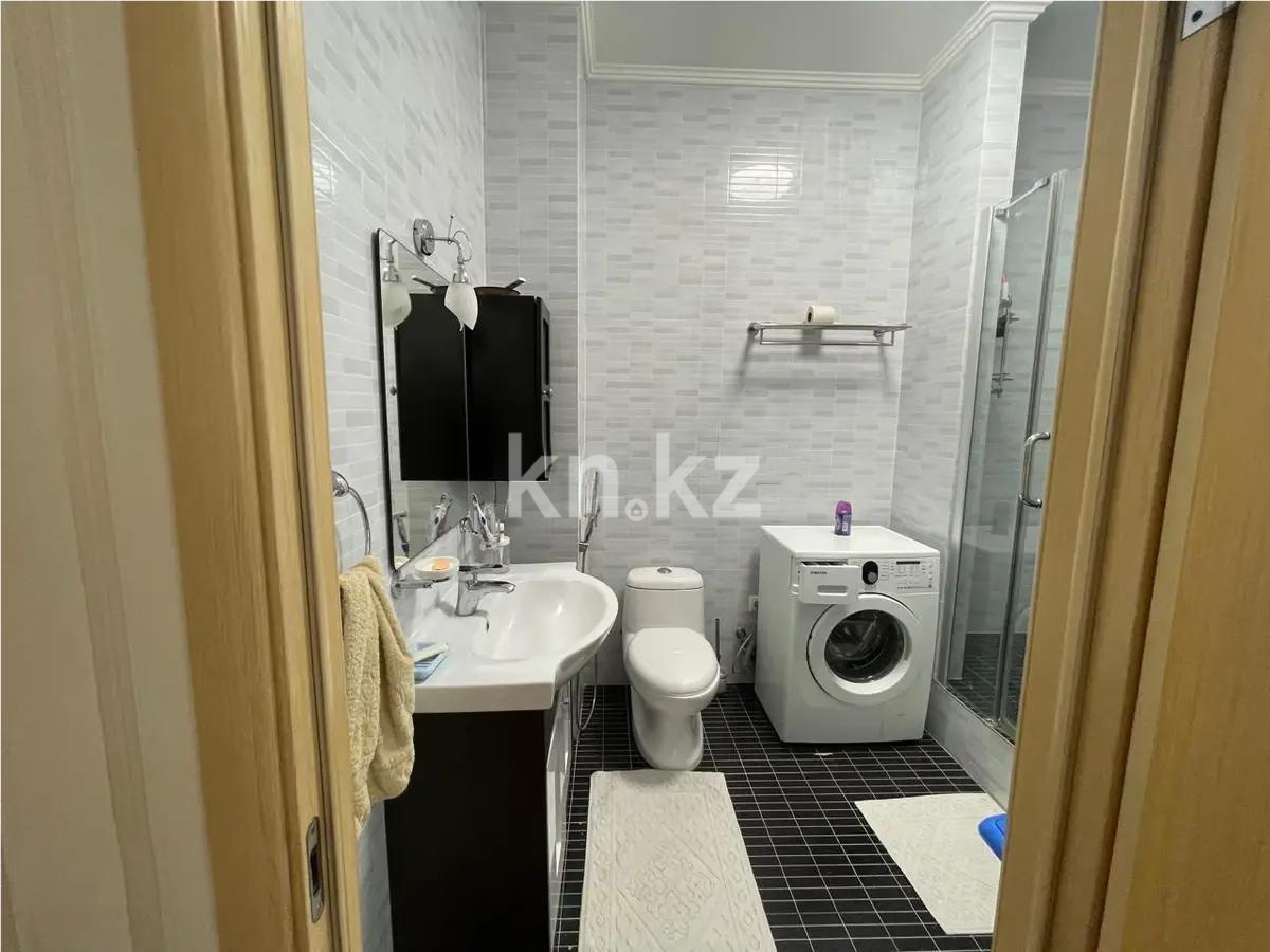 Продажа 3-комнатной квартиры, 135 м², ул. Кунаева, дом  12/2 в Астане - фото 5