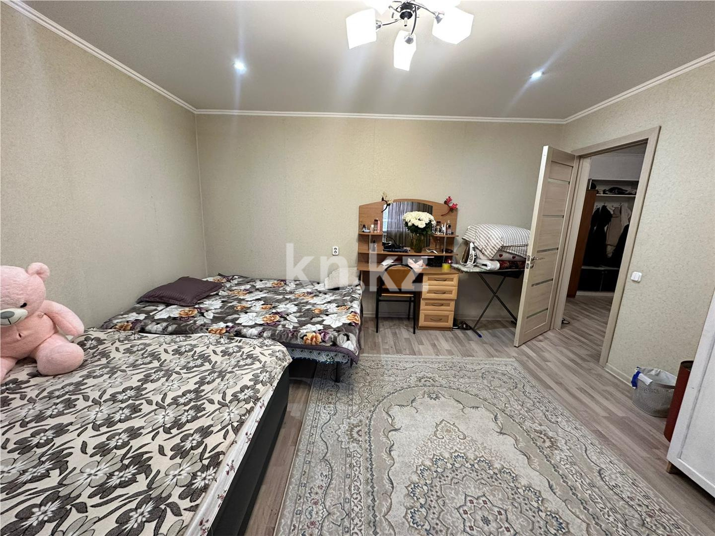 Продажа 3-комнатной квартиры, 63 м², мкр. Степной-2 - Продажа квартир в Караганде фото 3 из 17