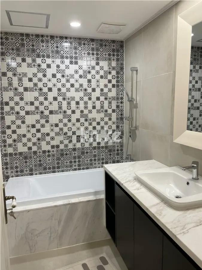 Продажа 3-комнатной квартиры, 93 м², ул. Нажимеденова, дом  4/1 в Астане - фото 5