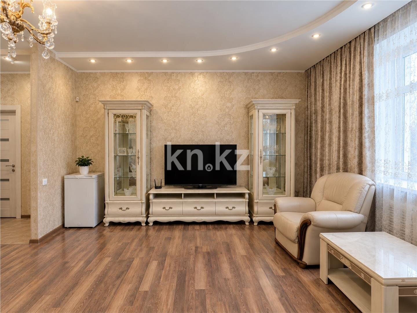 Продажа 3-комнатной квартиры, 80 м² в Караганде
