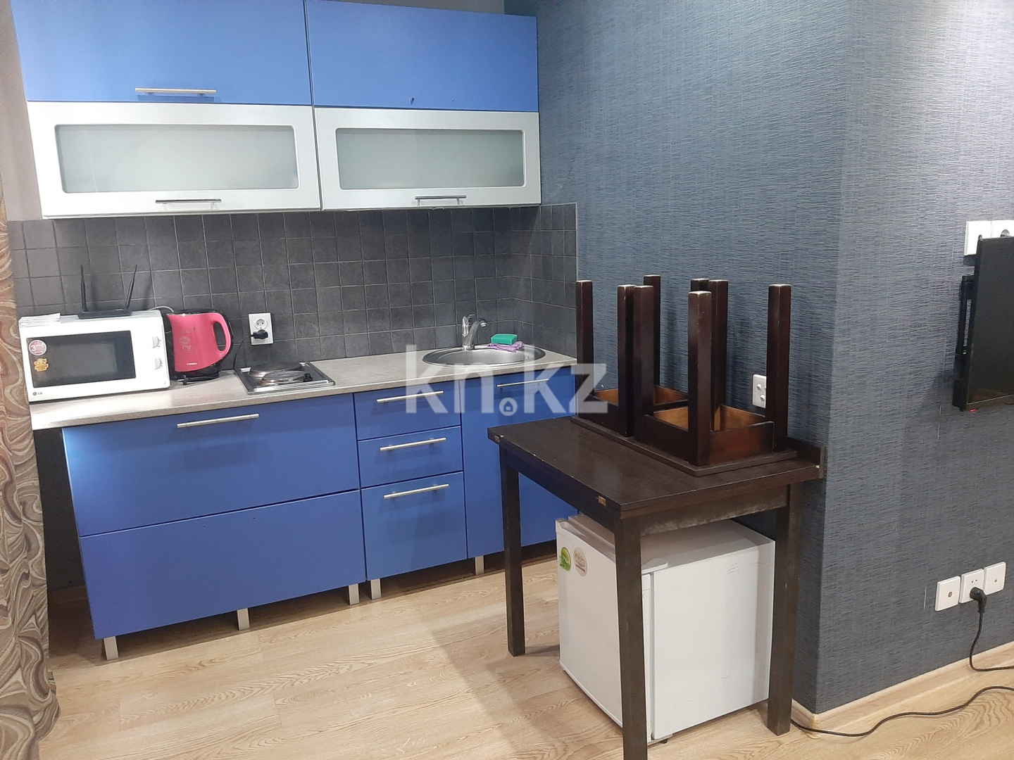 Аренда 1-комнатной квартиры посуточно, 32 м², пр. Н. Абдирова, дом  44/1 - Аренда жилой и коммерческой недвижимости в Караганде фото 6 из 7