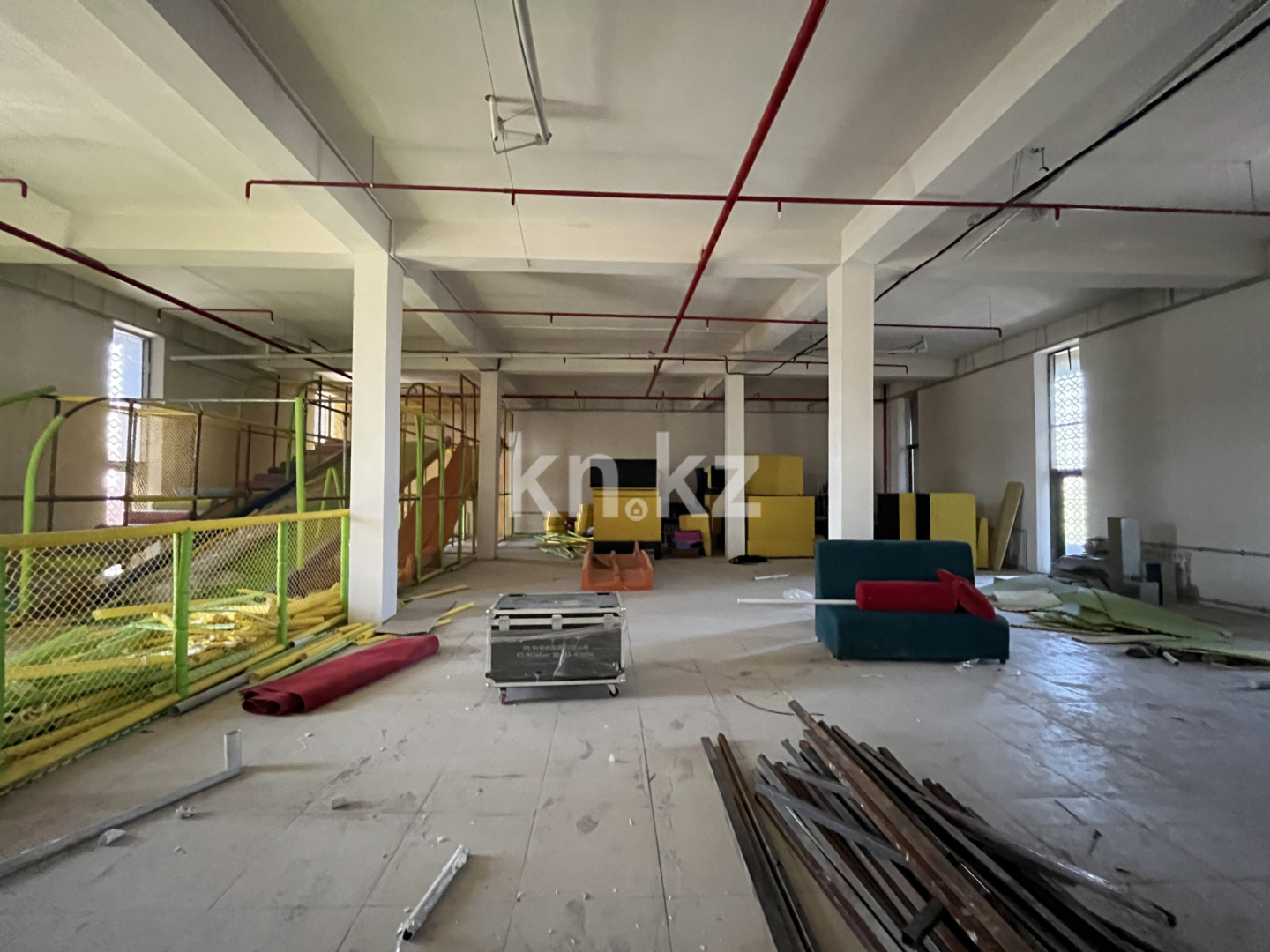 Аренда здания, 1000 м² - Аренда недвижимости в Шымкенте фото 6 из 13