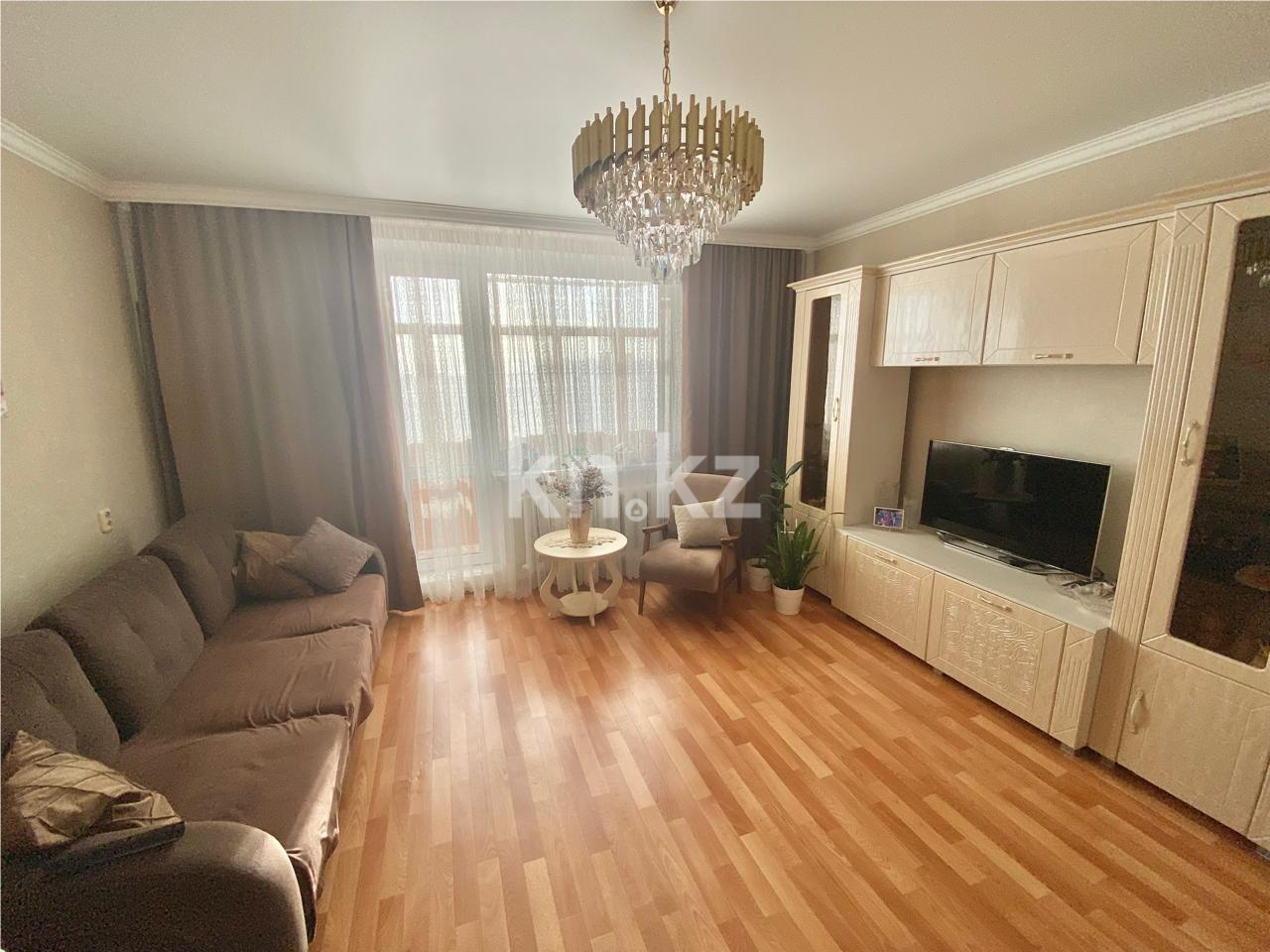 Продажа 2-комнатной квартиры, 51 м², пр. Республики, дом  30/2 - Продажа квартир в Караганде фото 2 из 13