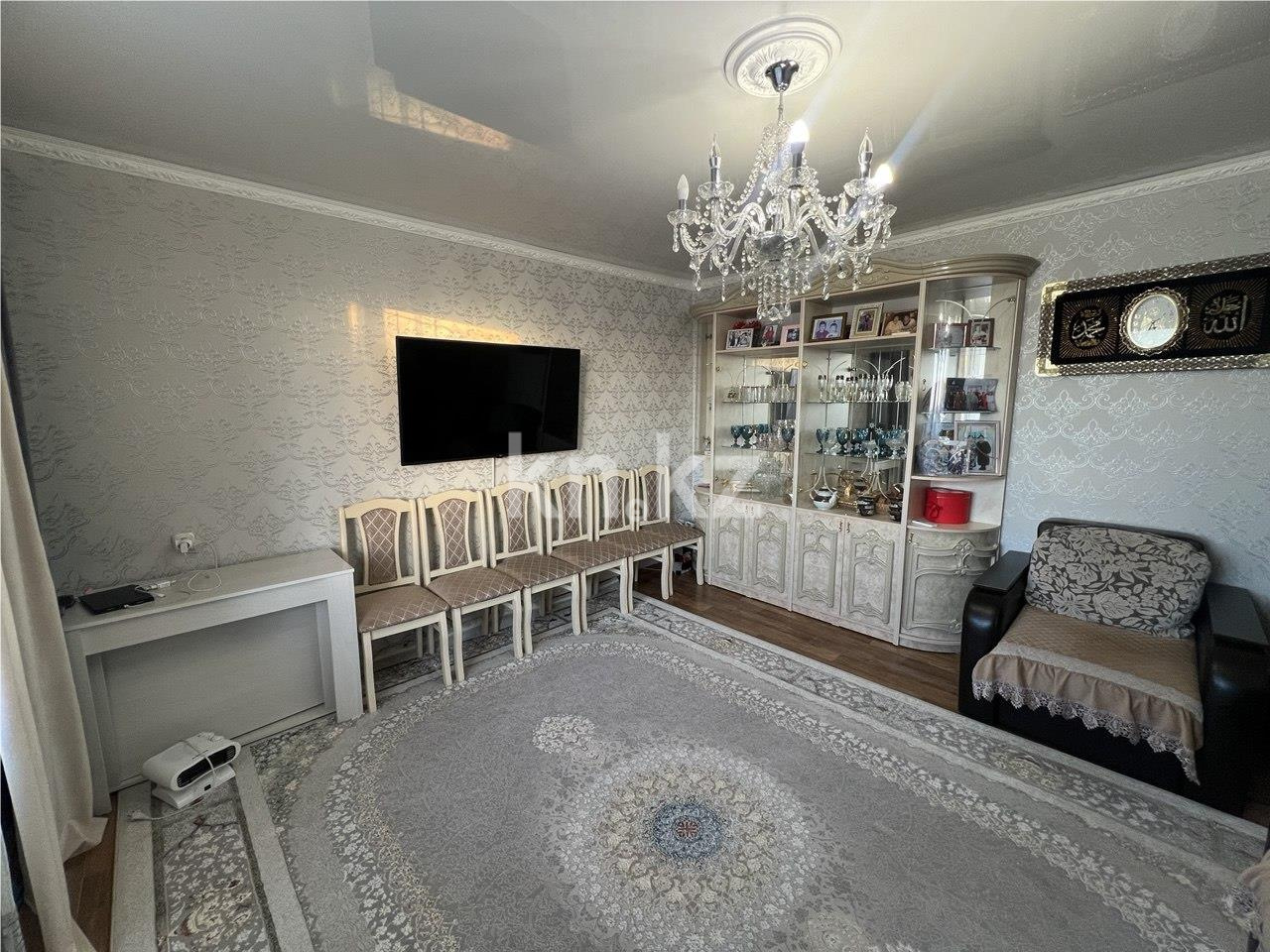 Продажа 3-комнатной квартиры, 63 м² - Продажа квартир в Караганде фото 2 из 9