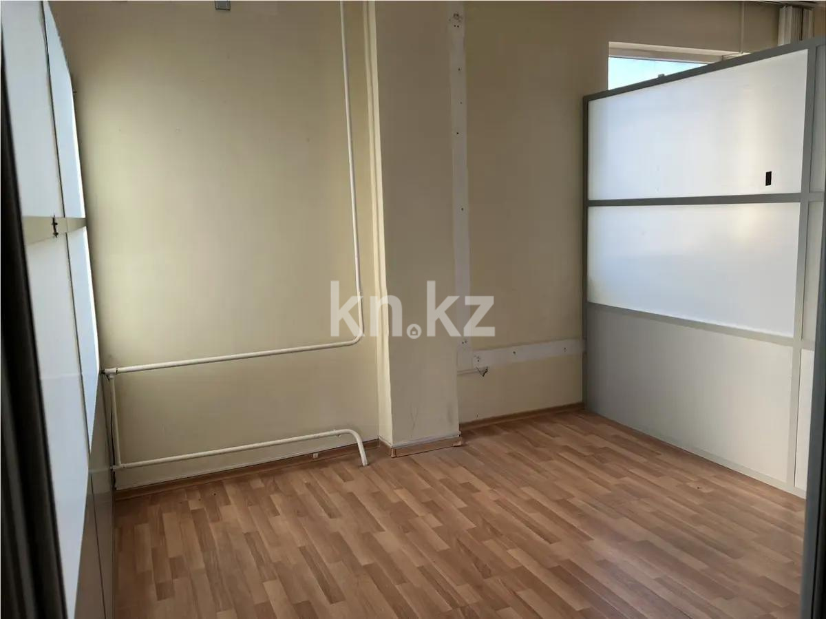 Продажа 5-комнатной квартиры, 191 м², ул. Иманова, дом  10/1 в Астане - фото 5