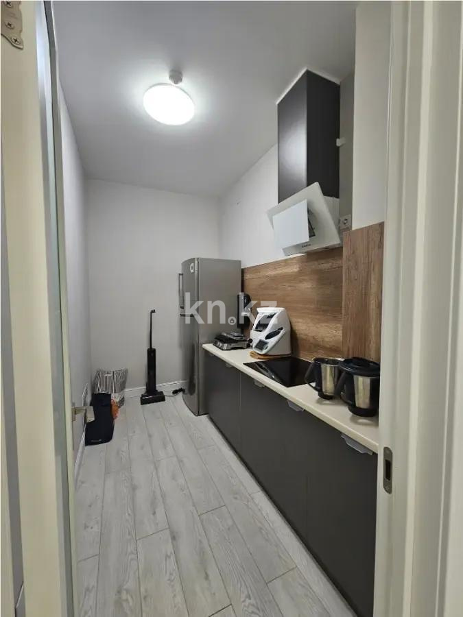 Продажа 4-комнатной квартиры, 256 м² - Недвижимость в Казахстане - страница 4 фото 8 из 13