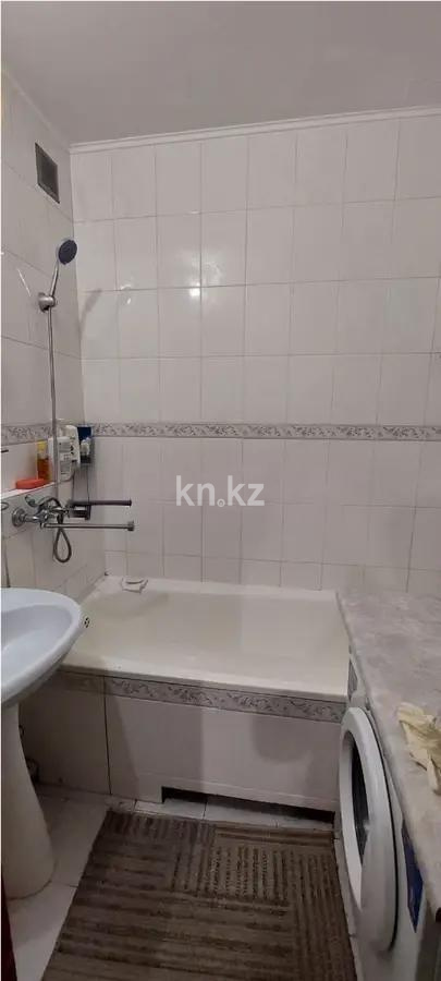 Продажа 3-комнатной квартиры, 64 м², мкр-н Голубые Пруды, дом  17 - Продажа  трехкомнатных квартир в Караганде фото 6 из 6