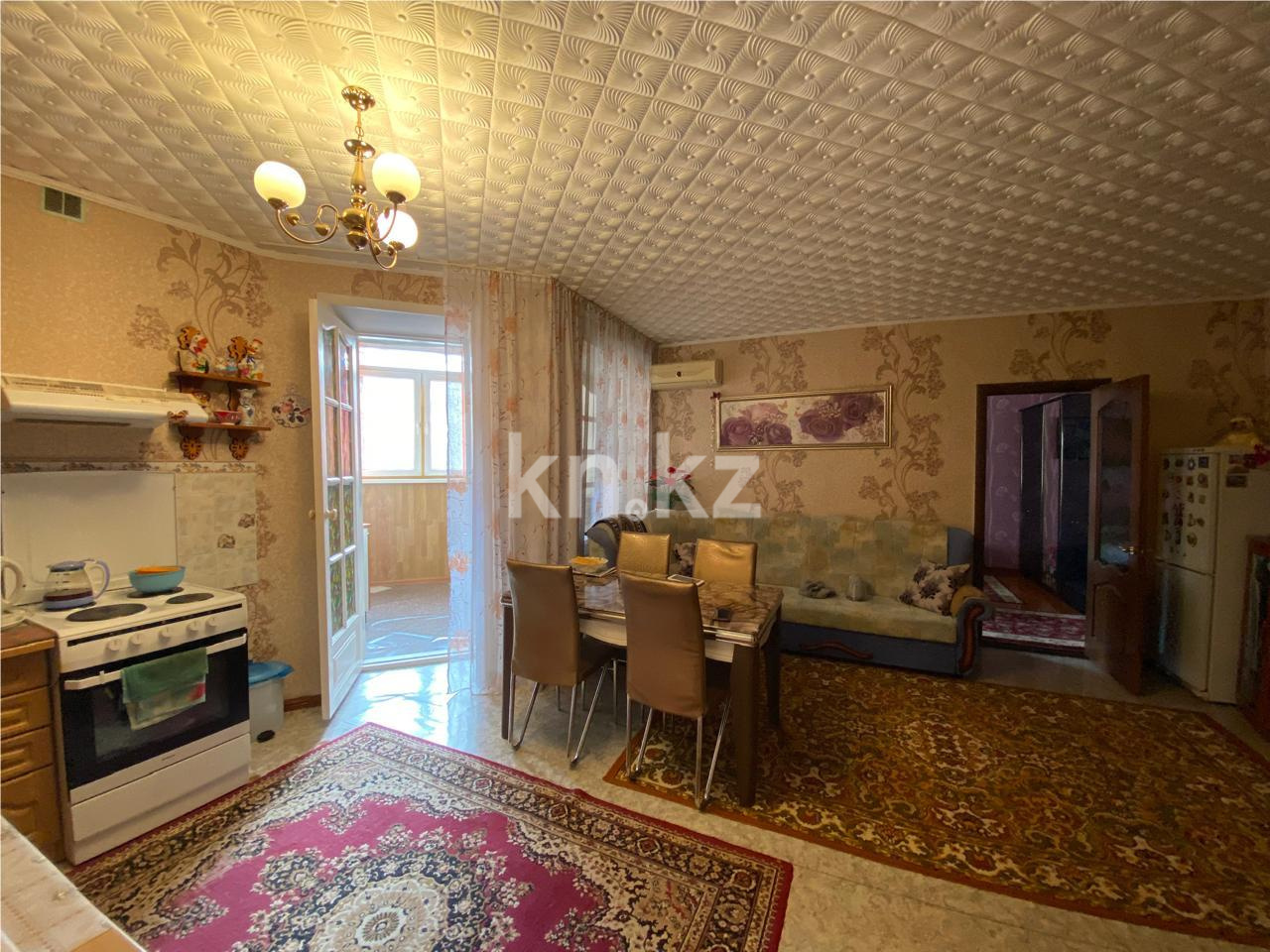 Продажа 2-комнатной квартиры, 74 м² - Продажа квартир в Караганде - страница 2 фото 3 из 12