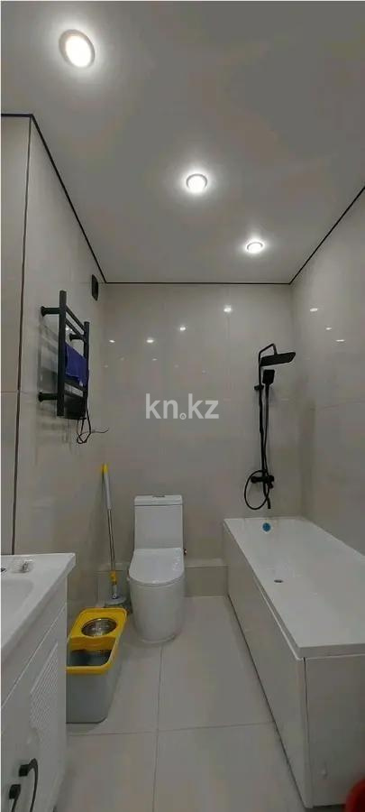 Продажа 2-комнатной квартиры, 54 м², ул. Омарова, дом  1 в Алматы - фото 3