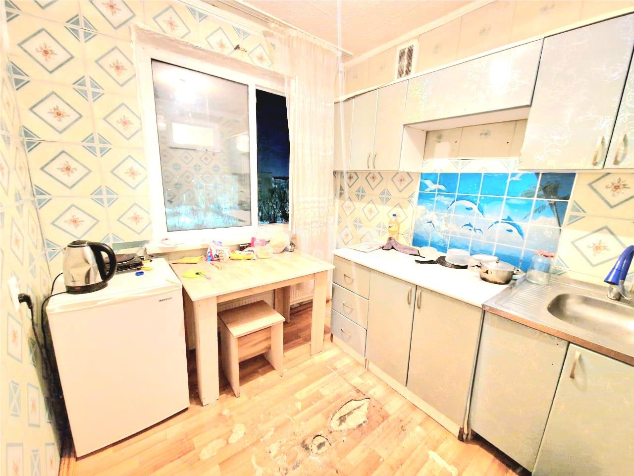 Продажа 3-комнатной квартиры, 48 м², мкр-н 23 - Продажа квартир в Караганде фото 1 из 11