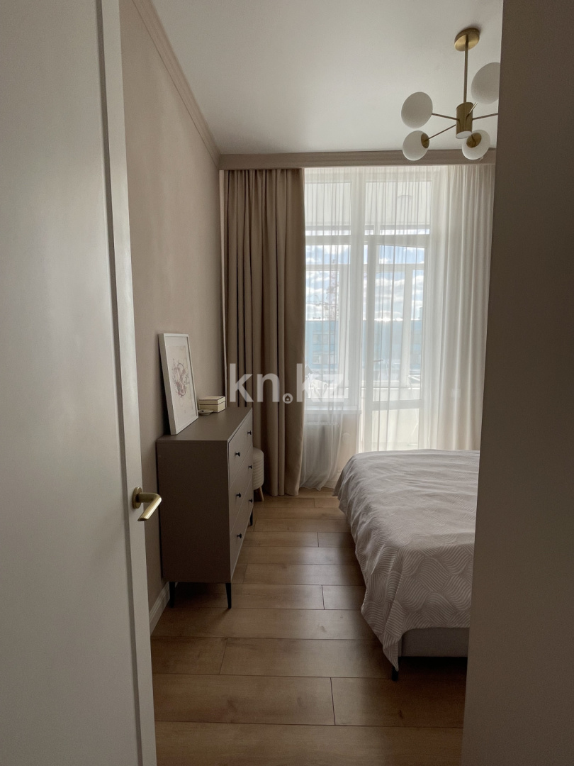 Продажа 2-комнатной квартиры, 40 м², ул. Онгарсыновой, дом  6/2 - ул. Рыскулова в Астане