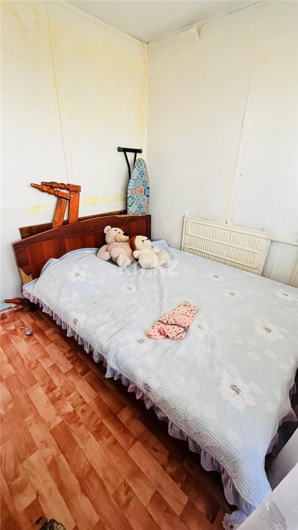 Продажа 4-комнатной квартиры, 63 м², мкр-н 14 - Продажа квартир в Караганде фото 8 из 19