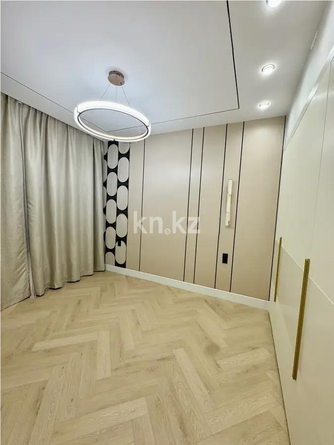 Продажа 3-комнатной квартиры, 110 м², ул. Розыбакиева, дом  197/2 в Алматы - фото 2