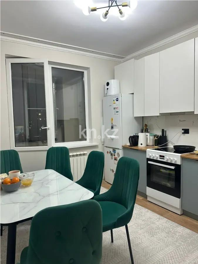 Продажа 1-комнатной квартиры, 40.3 м² в Алматы - фото 2