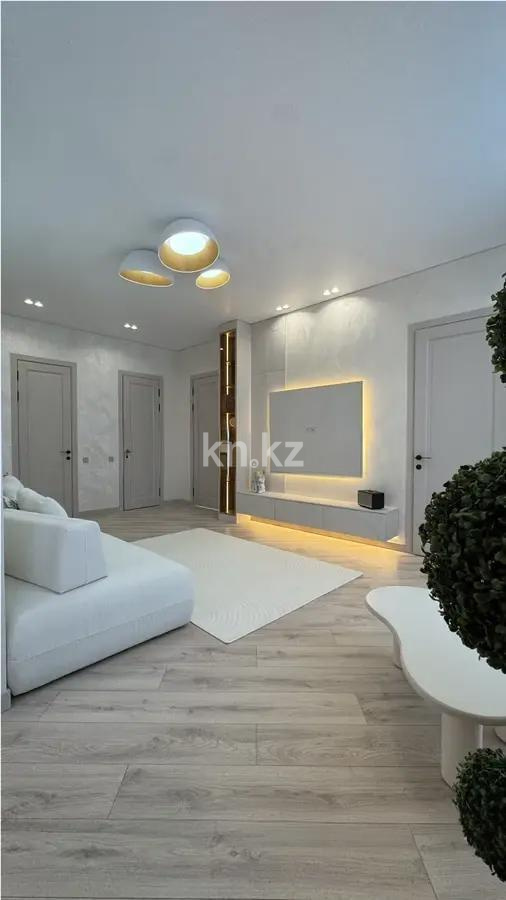 Продажа 3-комнатной квартиры, 82 м² - Продажа трехкомнатных квартир в Караганде - страница 2 фото 1 из 5