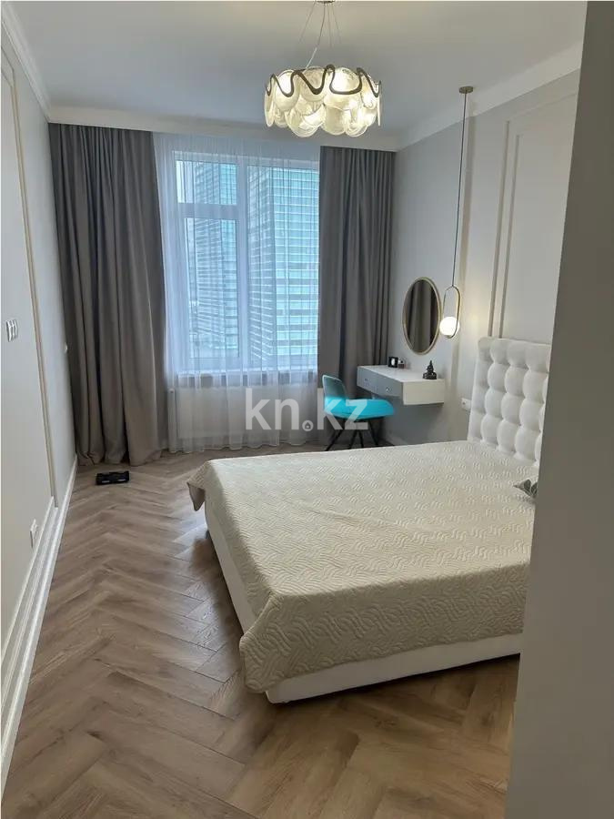 Продажа 3-комнатной квартиры, 100.2 м², ул. Достык, дом  8б в Астане - фото 2