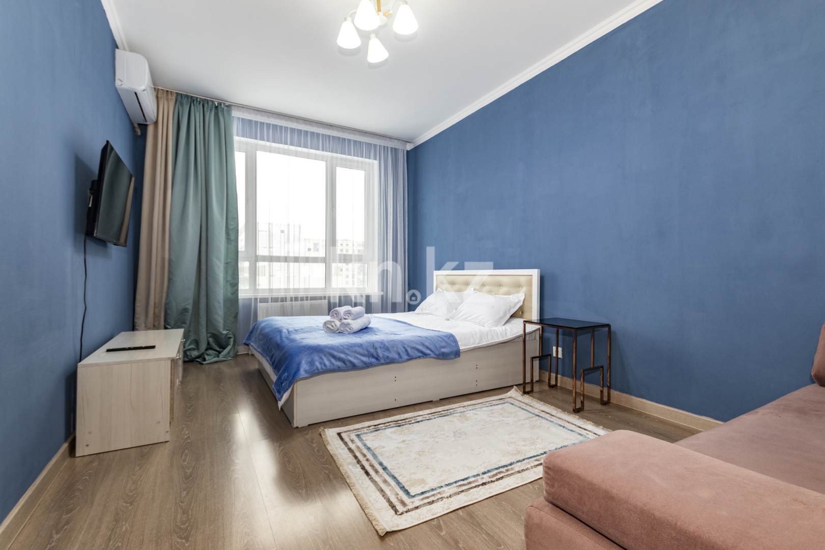 Аренда 1-комнатной квартиры посуточно, 39 м², ул. Бектурова, дом  4/6 в Астане - фото 2