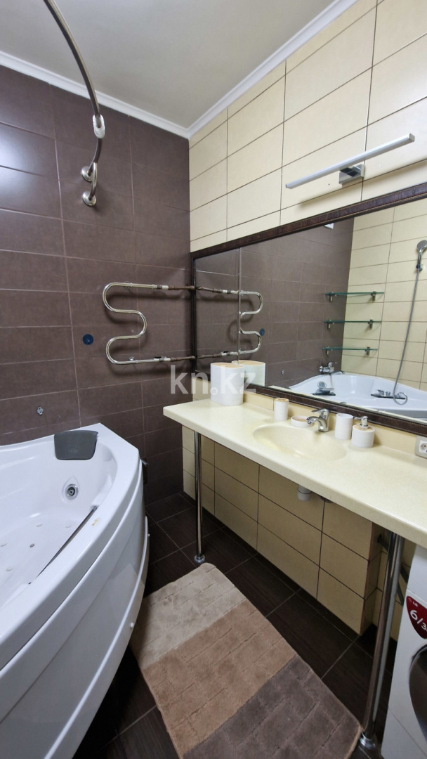 Аренда 1-комнатной квартиры, 56 м² - Аренда квартир помесячно в Алматы фото 8 из 13