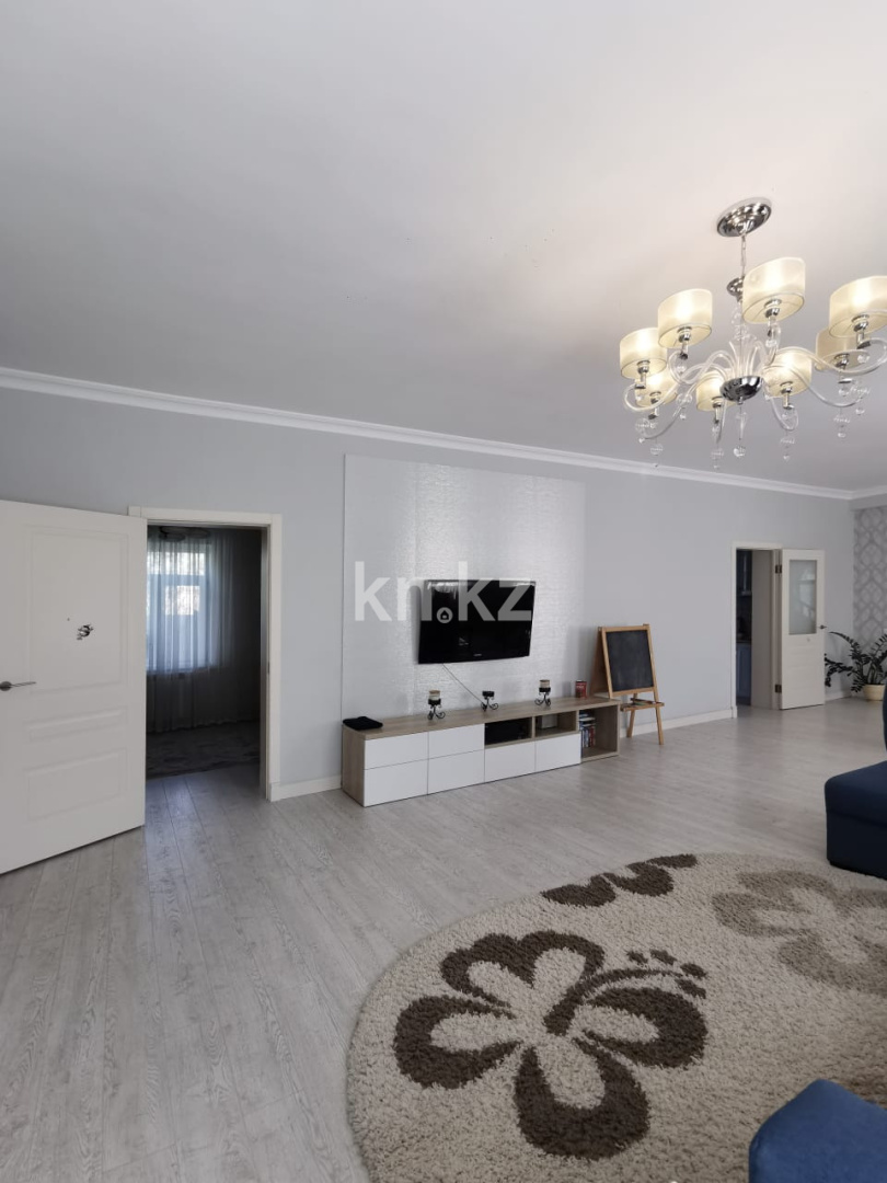 Продажа 6-комнатного дома, 247 м², мкр-н Кемел в Алматы - фото 14