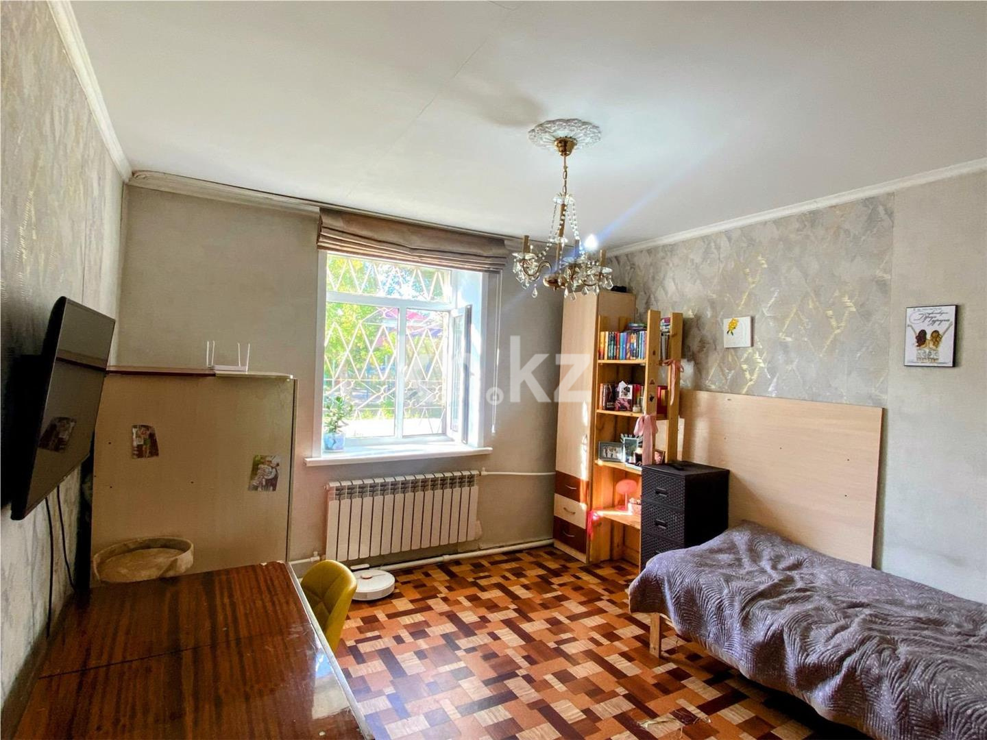 Продажа 2-комнатной квартиры, 43 м², ул. Ермекова в Караганде