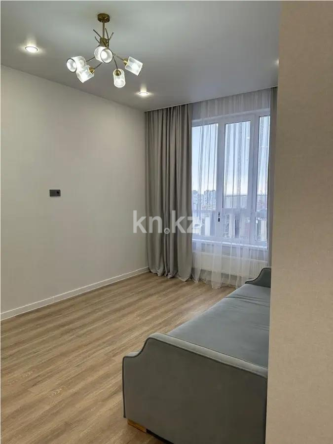 Продажа 1-комнатной квартиры, 30 м², ул. Байтурсынова, дом  16 стр в Астане