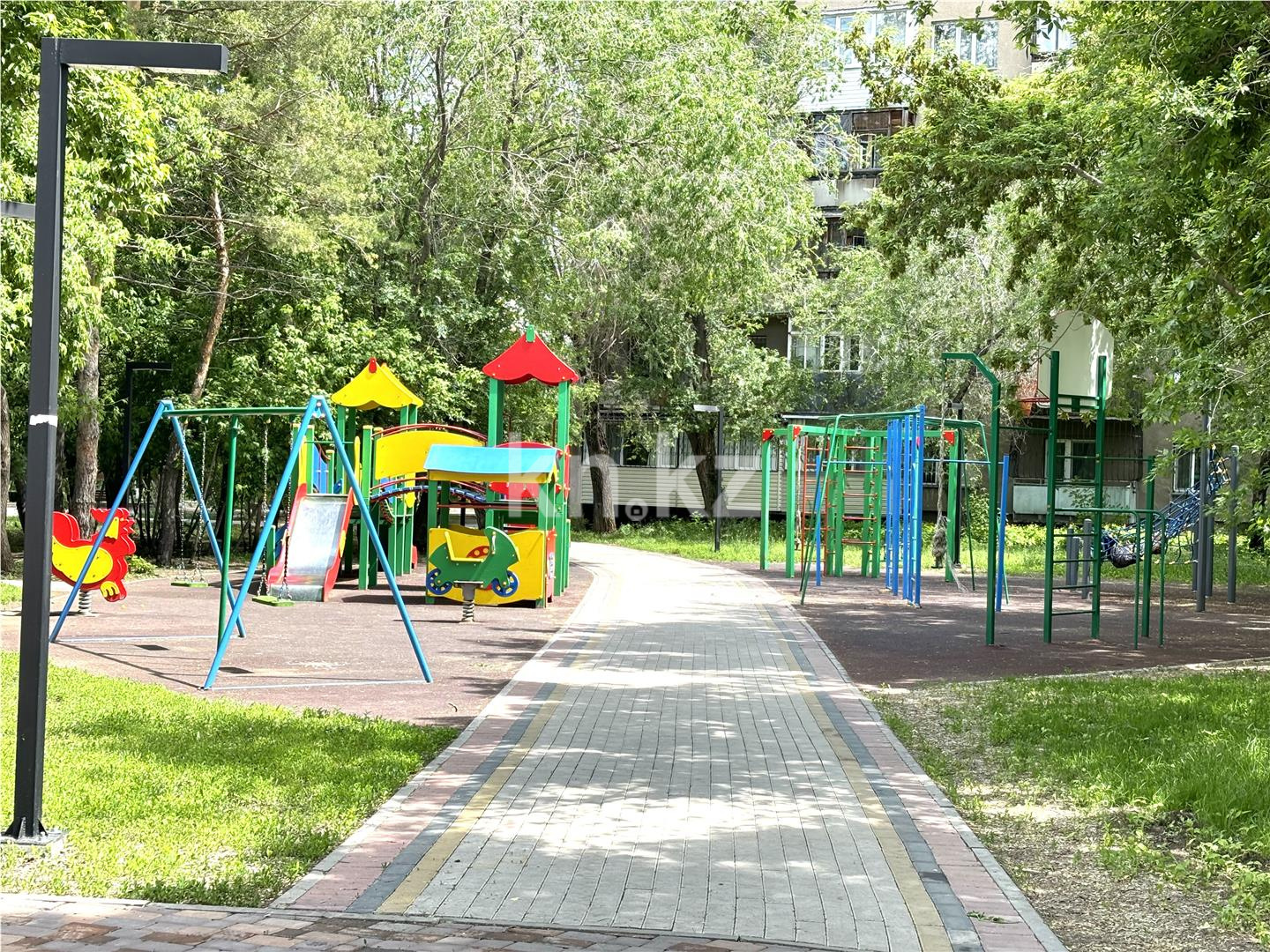 Продажа 3-комнатной квартиры, 67 м², ул. Аманжолова, дом  12/2 в Караганде - фото 14