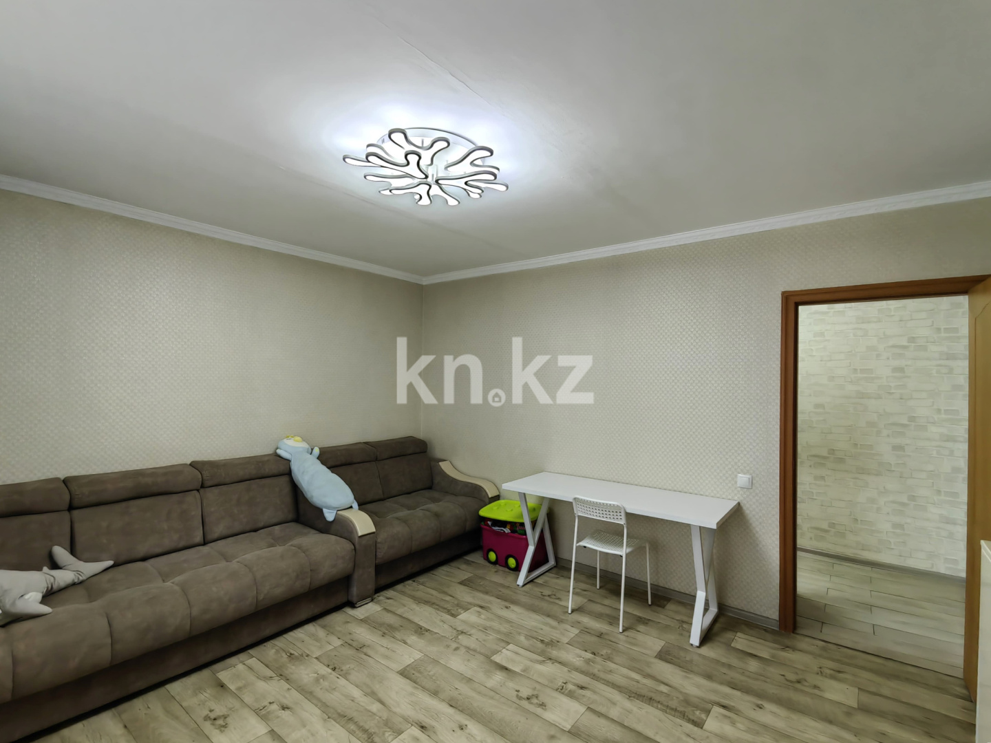 Продажа 2-комнатной квартиры, 54 м², ул. Ермекова, дом  106а в Караганде - фото 4