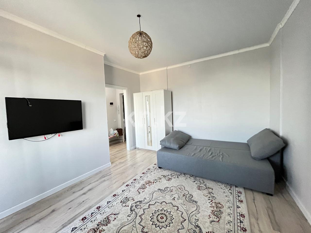 Аренда 1-комнатной квартиры, 40 м² - Аренда однокомнатных квартир помесячно в Астане - страница 2 фото 3 из 8