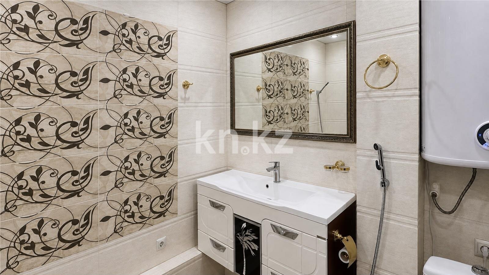 Продажа 4-комнатной квартиры, 145 м² в Караганде - фото 11