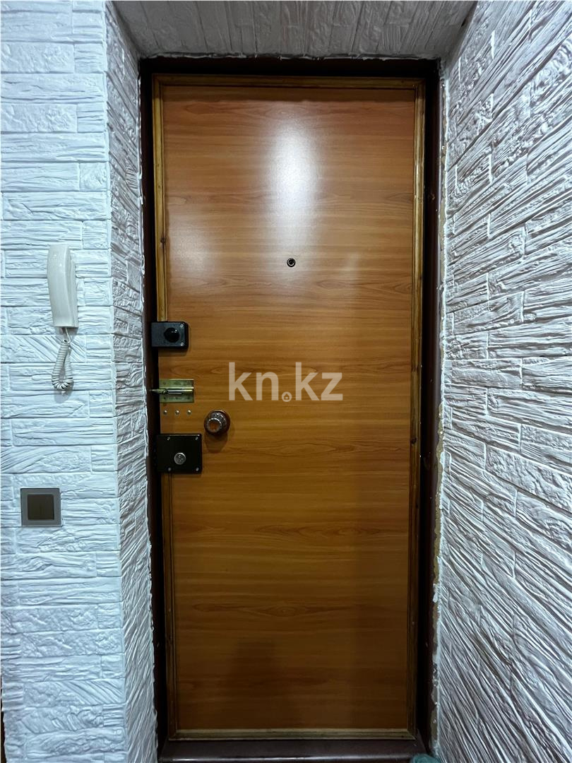 Продажа 3-комнатной квартиры, 61 м², мкр-н 19 в Караганде - фото 15