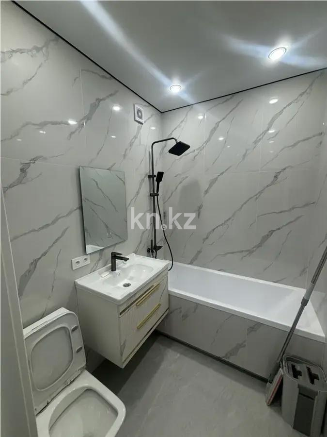 Продажа 1-комнатной квартиры, 32 м², ул. Момышулы, дом  11/14а в Алматы - фото 3