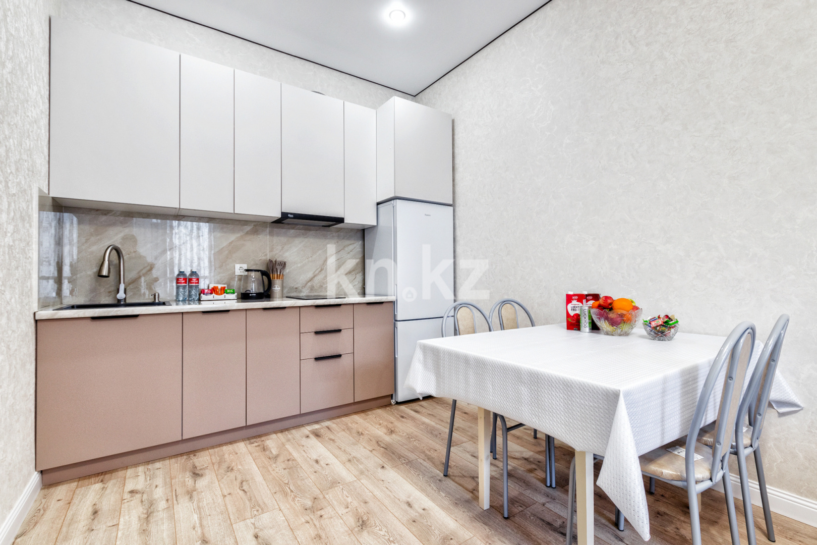 Аренда 2-комнатной квартиры посуточно, 40 м² - Аренда недвижимости в Казахстане - страница 4 фото 6 из 14