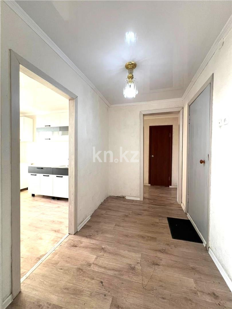 Продажа 2-комнатной квартиры, 49 м², мкр-н Мамраева (Восток-5) в Караганде - фото 12