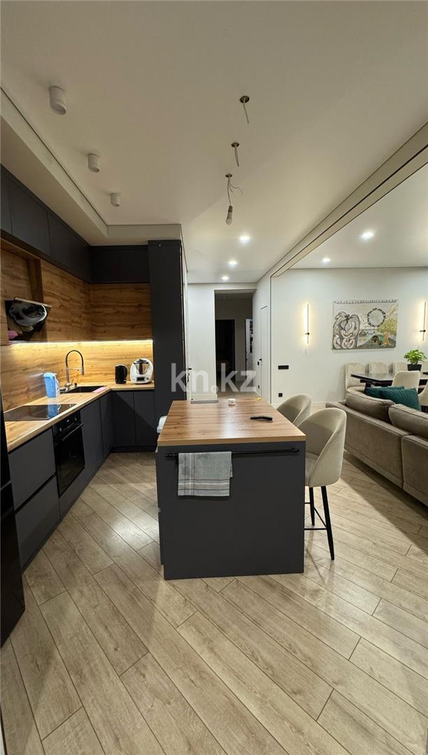 Продажа 4-комнатной квартиры, 103 м², пр. Республики, дом  участок 1/7 - Продажа  четырехкомнатных квартир в Караганде фото 5 из 22